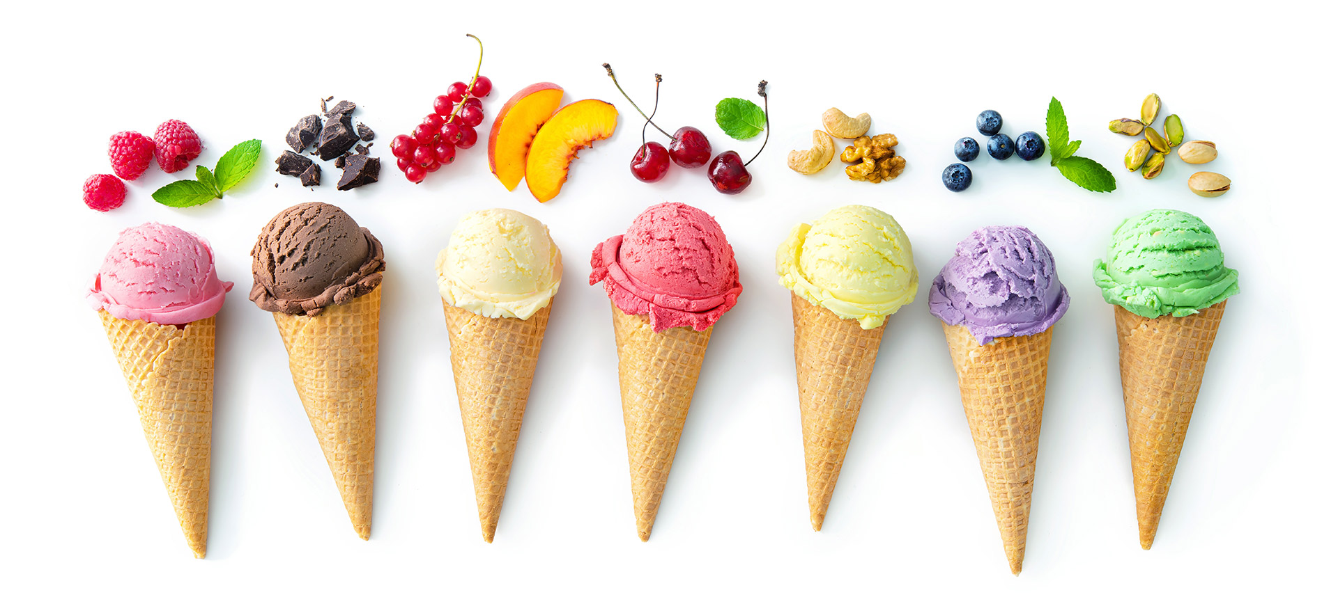 cornets de glace et fruits